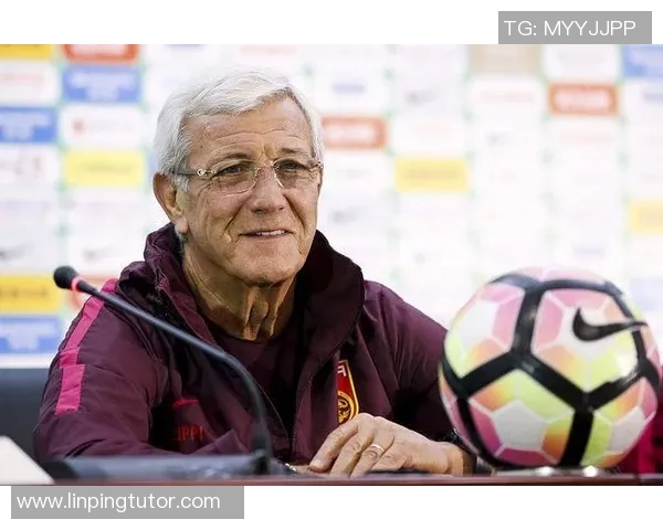 海牙与福图纳激战正酣比分揭晓引发球迷热议 海牙与福图纳激战正酣比分揭晓引发球迷热议