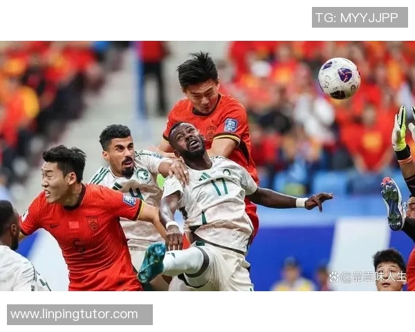 卡塔尔与韩国上半场激战回顾双方表现与战术分析