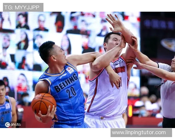 广东队与北京首钢的巅峰对决谁将赢得这场篮球盛宴的荣耀