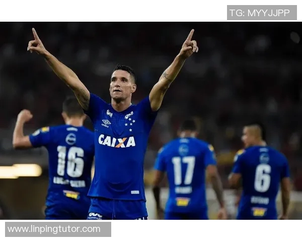 国安迎战克鲁塞罗期待逆转局势全力争胜展现球队实力与斗志