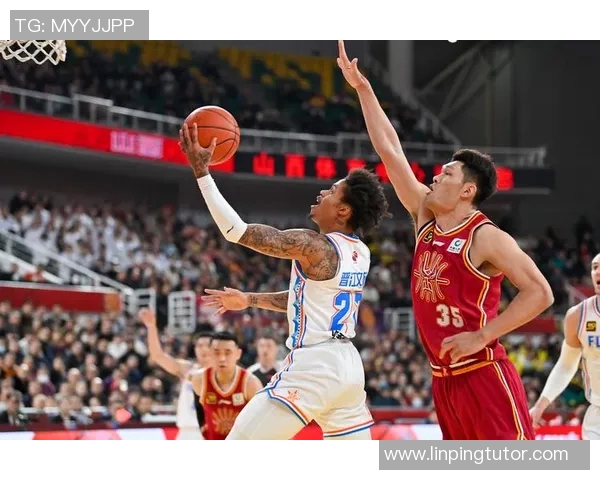 广东队与釜山激战回顾精彩比赛录像分享与分析