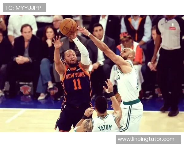 勇士与尼克斯激战回顾2016年12月16日精彩瞬间与赛后分析 勇士与尼克斯激战回顾2016年12月16日精彩瞬间与赛后分析